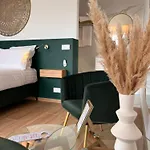 Bed & Breakfast Le Domaine De La Vallee 4*