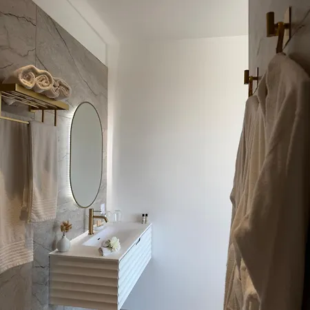 Le Domaine De La Vallee Panzió 4*